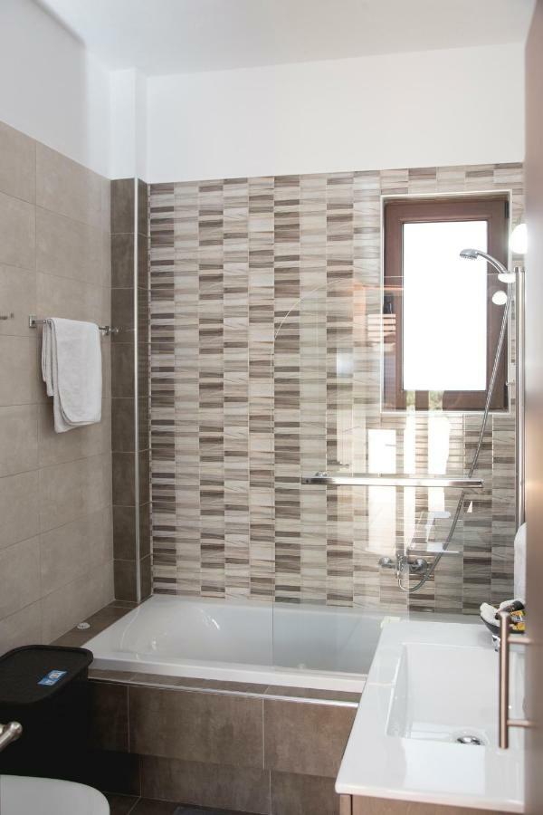 Villa Saint George Maroulas Ngoại thất bức ảnh